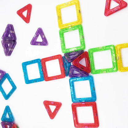 Jeu de construction magnétique